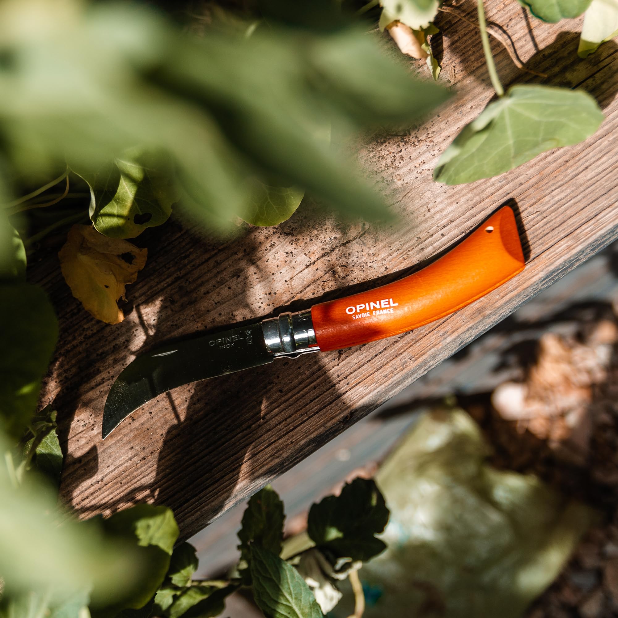 Opinel 3 Piece Gardening Tool Set - No. 12 Folding Saw, No. 8 Pruning Knife, No. 8 Garden Knife - Vibrant Painted Handles, Stainless Steel and Carbon Steel Blades - Made in France - Image 7