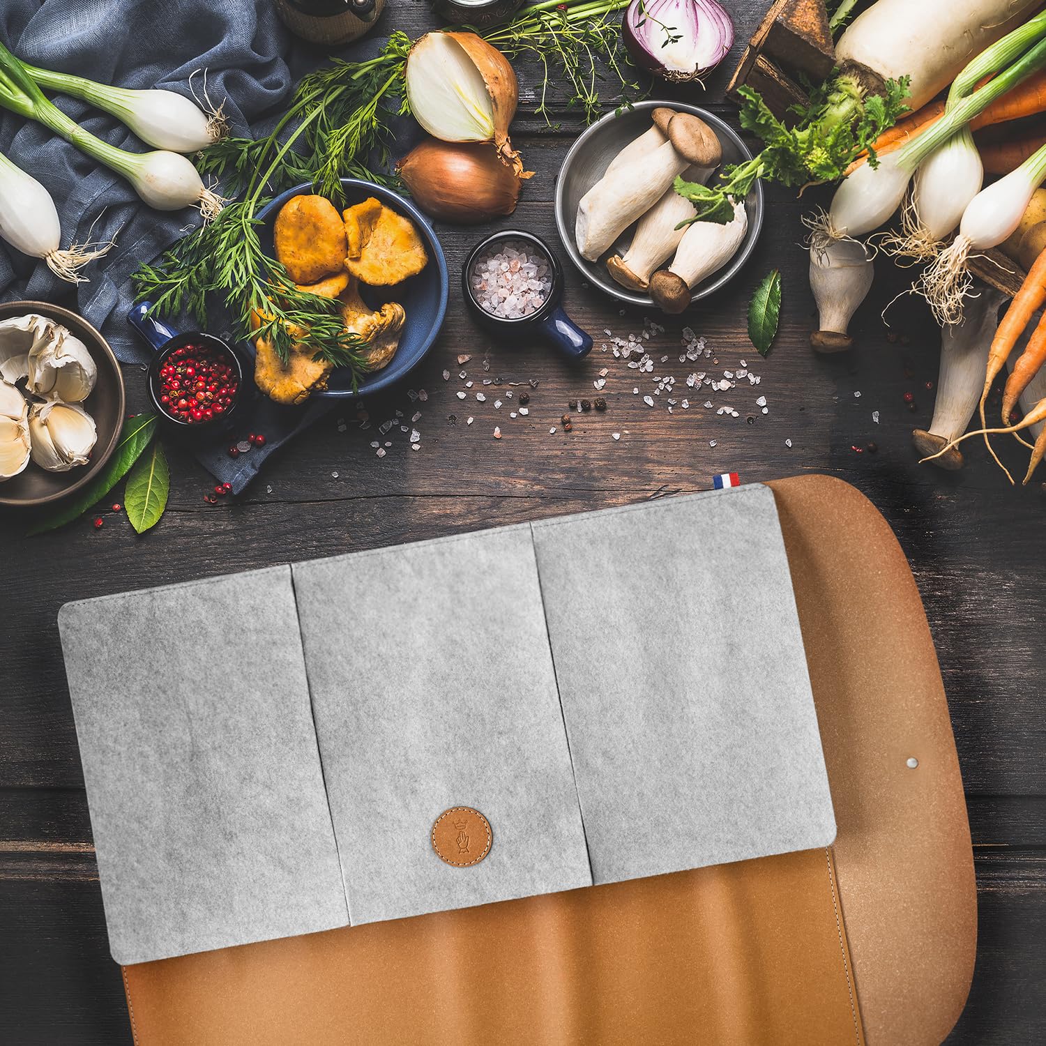 OPINEL 8 Slot Recycled Leather Knife Roll, Fits up to 8 Chef Knives, Made in France - Image 7