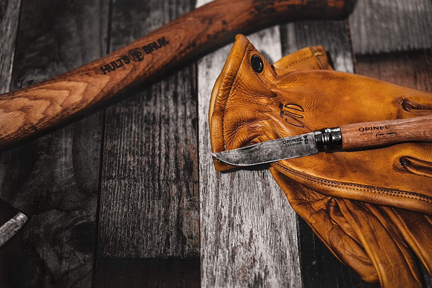 Opinel Display Collecting Wooden Case of 10 Carbon Steel Knives, 3.5-12 Cm Blade - Image 3