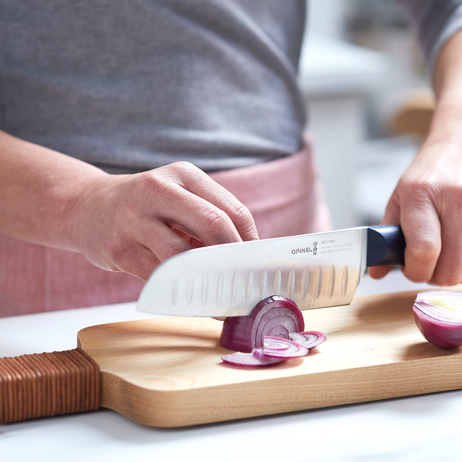 Opinel Intempora Santoku Knife – Full Tang Kitchen Knife for Slicing Vegetables, Meat, Blade Divots to Prevent Sticking, Sandvik Steel, Made in Portugal - Image 6