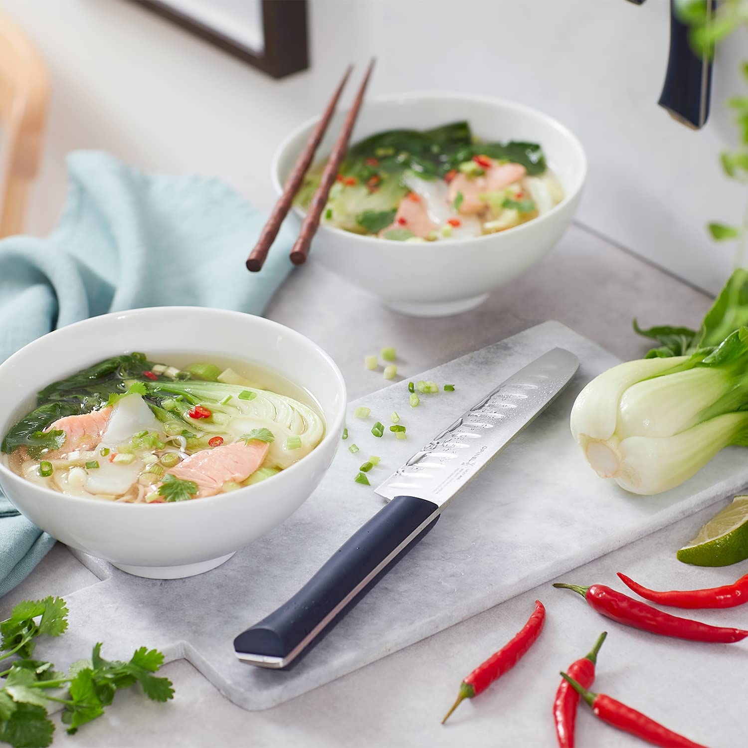 Opinel Intempora Santoku Knife – Full Tang Kitchen Knife for Slicing Vegetables, Meat, Blade Divots to Prevent Sticking, Sandvik Steel, Made in Portugal - Image 9